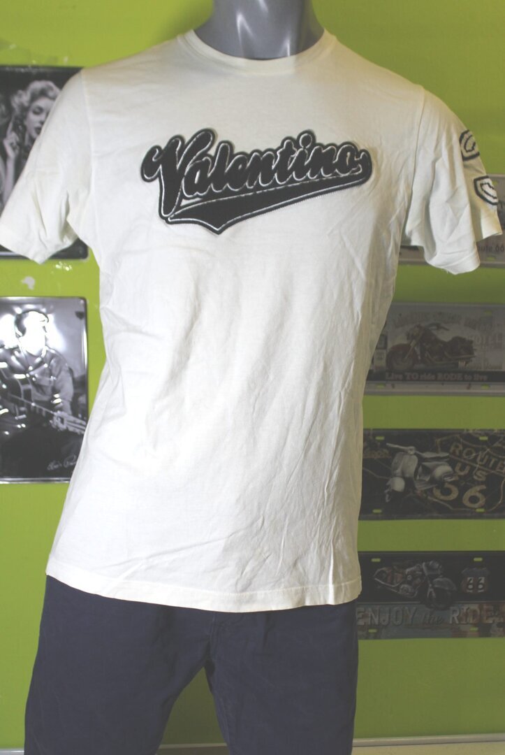 Valentino camiseta de manga corta en muy buen estado t XXXL