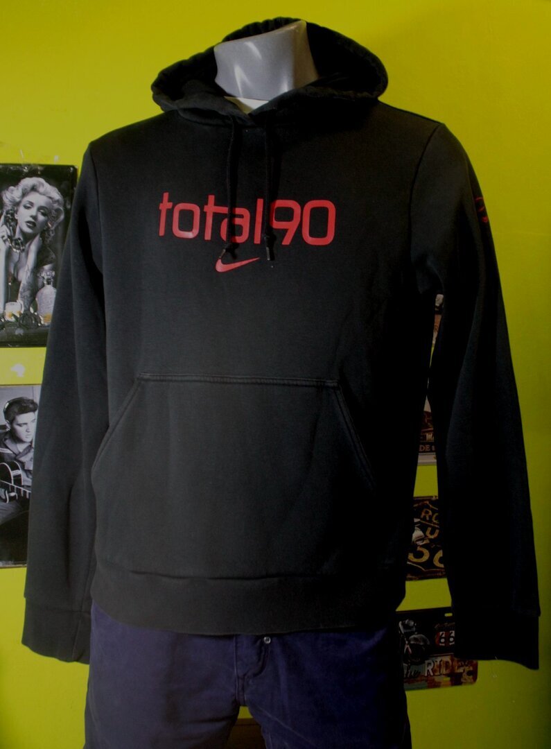 Sudadera Nike total 90 color negro talla M con capucha en muy buen estado